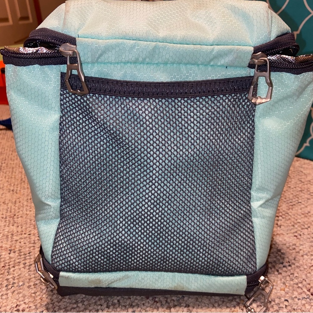 Adidas lunchbox - Picture 2 of 5